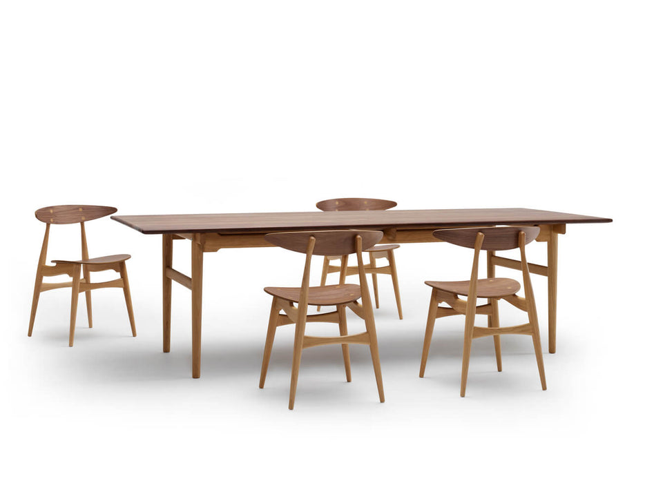 Aktion Setpreis Stühle CH24 und Carl Hansen Tisch CH 327 by Hans Wegner in Teakholz