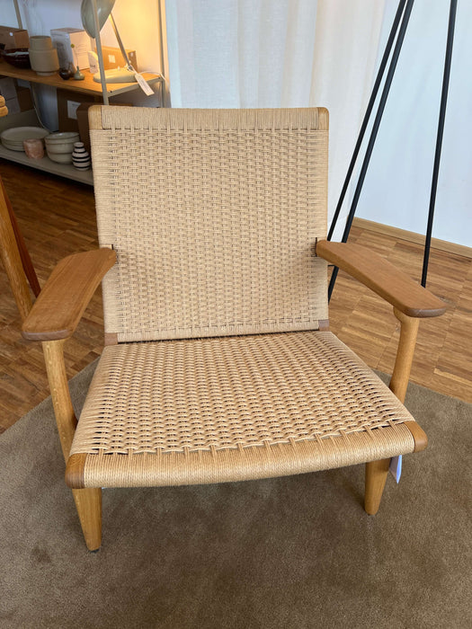 Carl Hansen &amp; Son Lounge Chair Model CH25 Hans Wegner