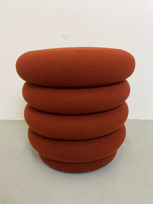 Ferm Living Pouf round Stoff Tonus Ausstellungsmodell