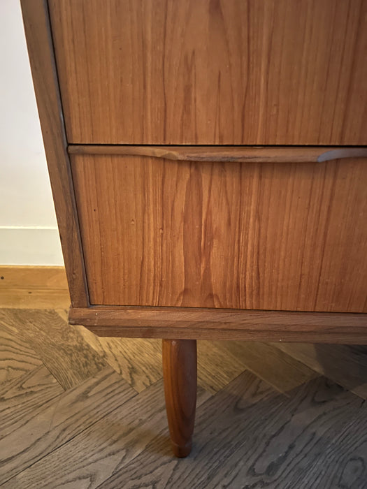 Vintage teak dresser 60s